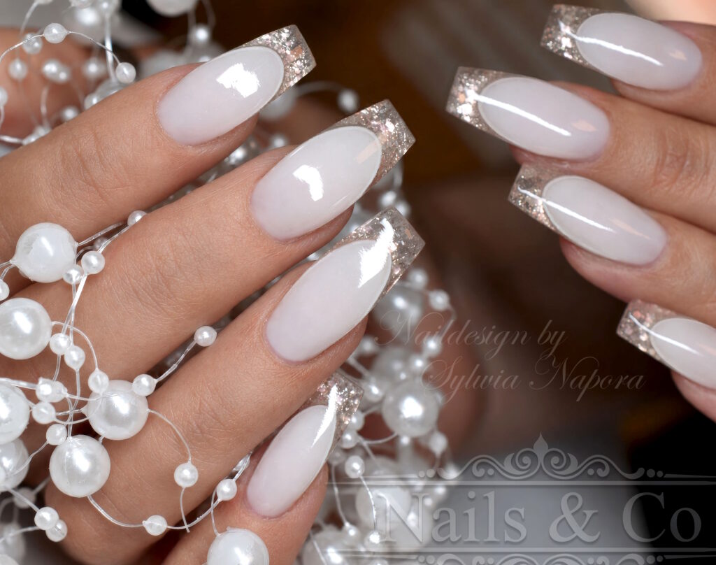 French nails